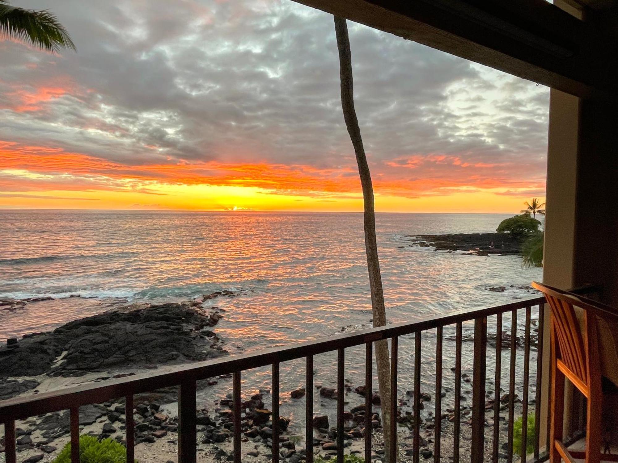 Stunning Ocean,beach Views & Unforgettable Sunsets Apartment