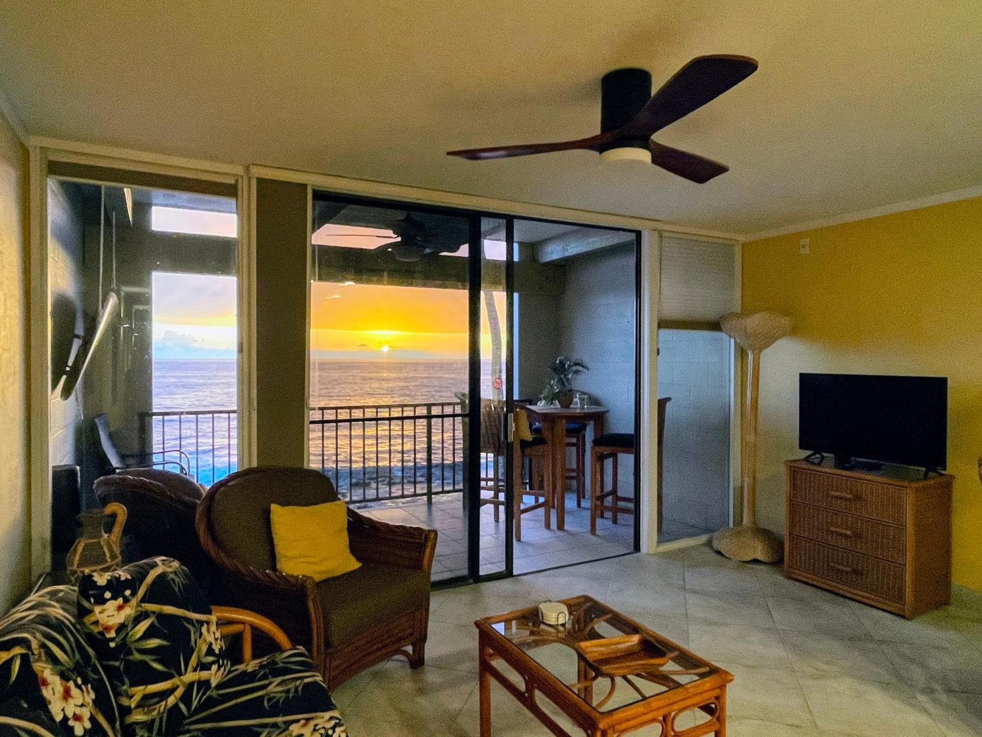 Apartment Stunning Ocean,beach Views & Unforgettable Sunsets
